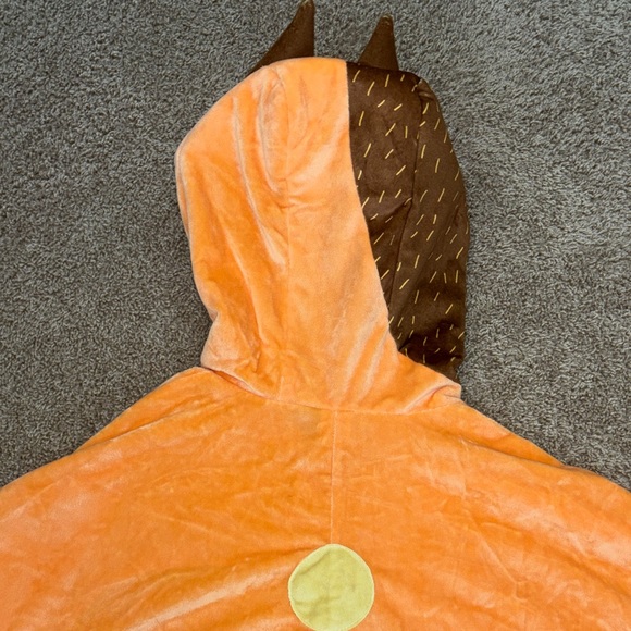 Bluey “Chili” Adult Woman Poncho costume - Picture 8 of 12
